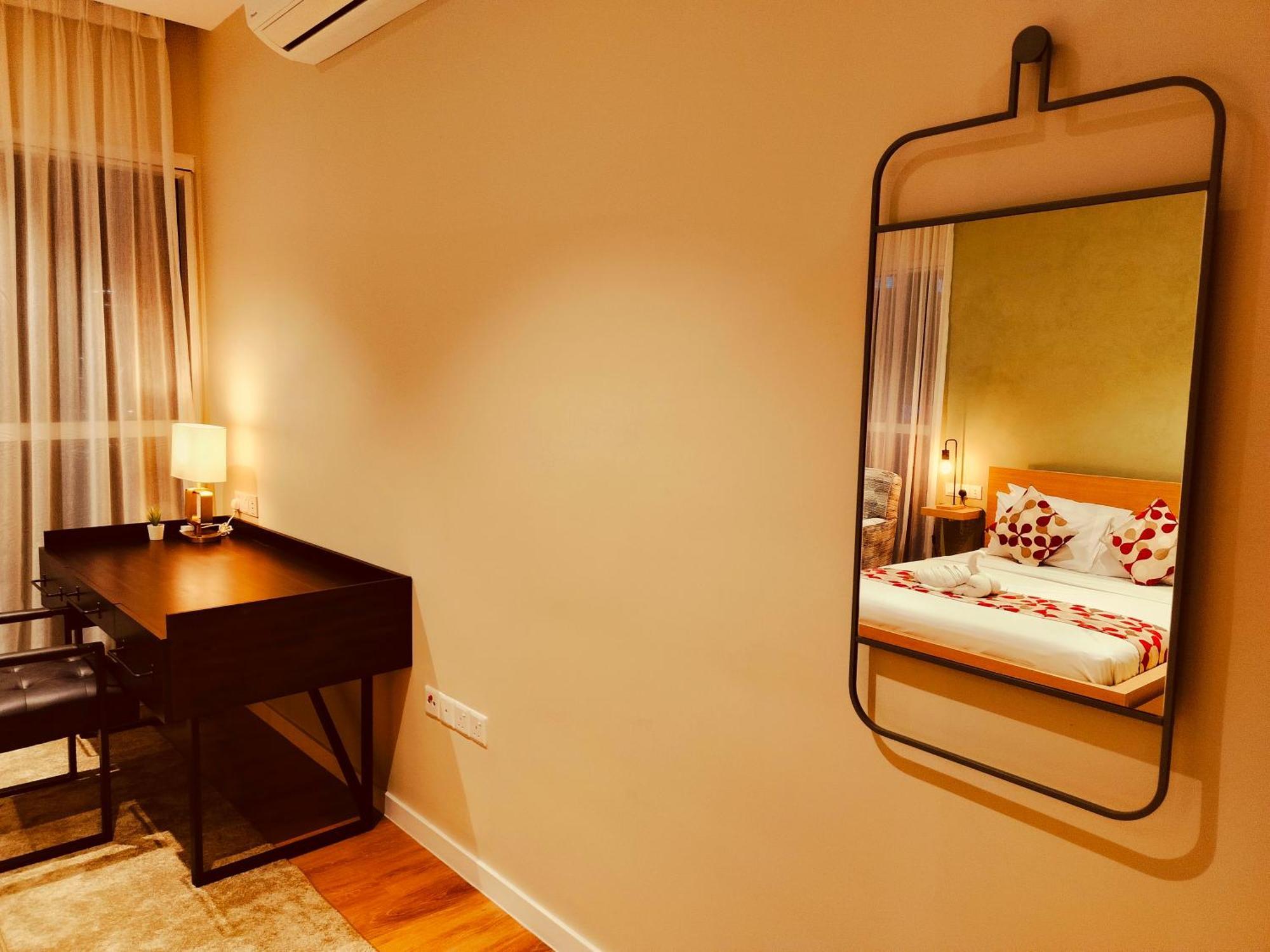 Apartment Lila Quill Klcc