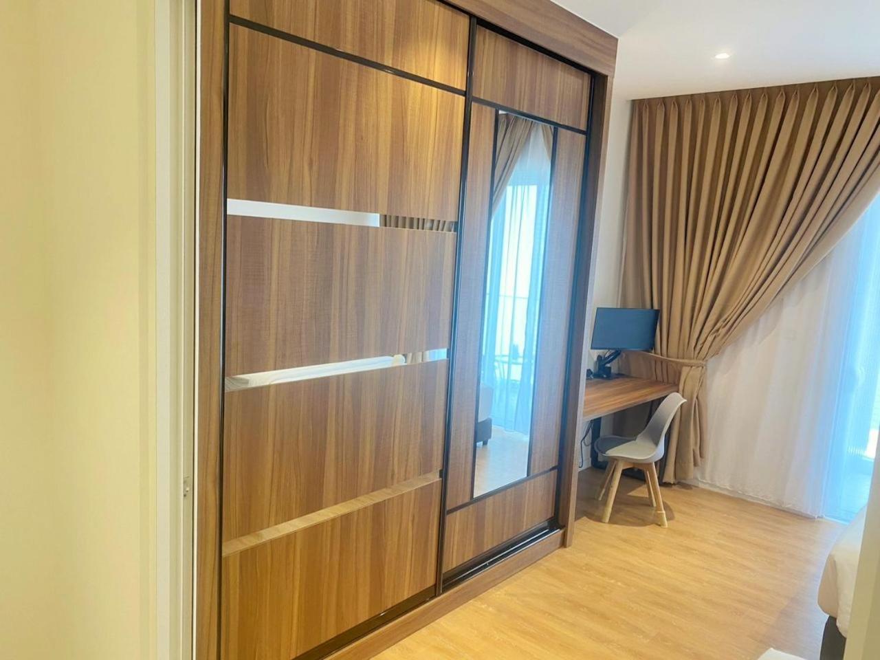 Pangsapuri Lila Quill Klcc Kuala Lumpur