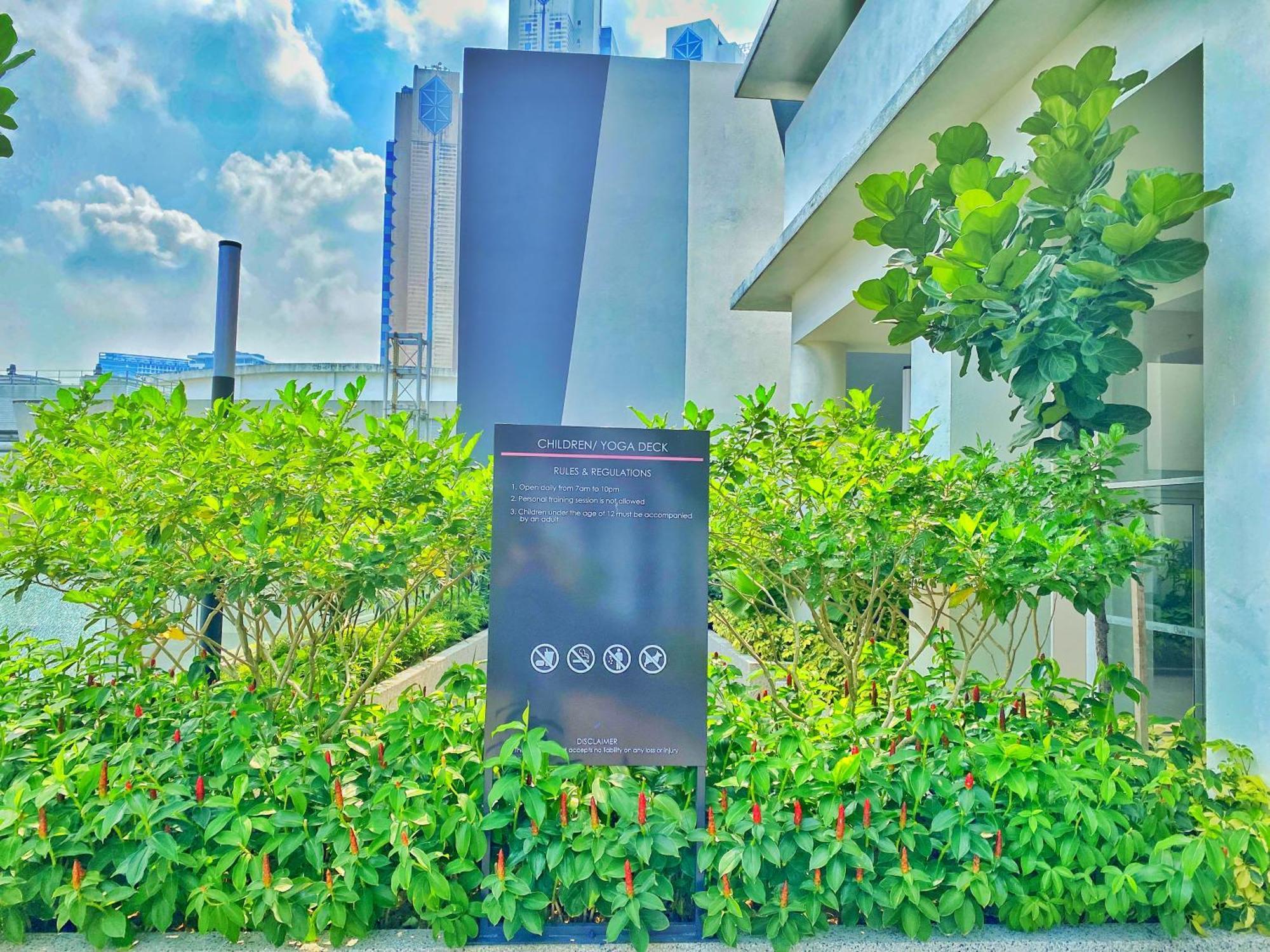 Lila Quill Klcc *
