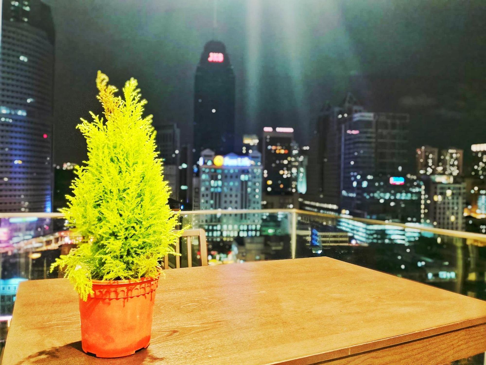 Lila Quill Klcc *