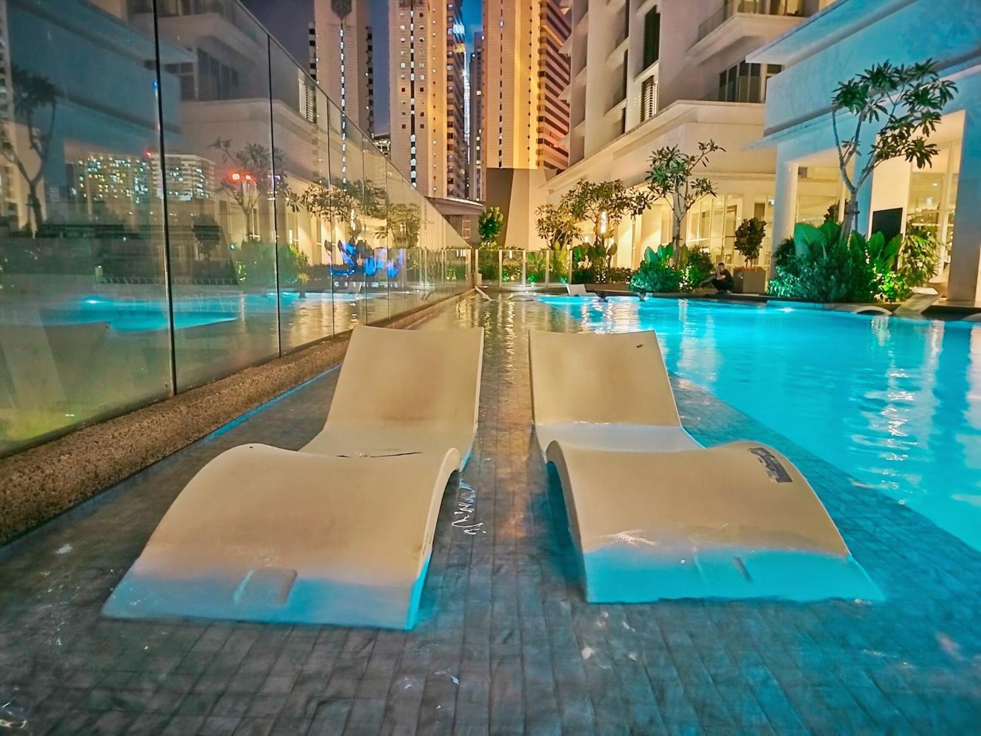 Lila Quill Klcc